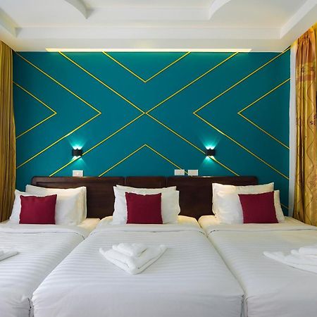 אוטרדיט Araya Hotel מראה חיצוני תמונה
