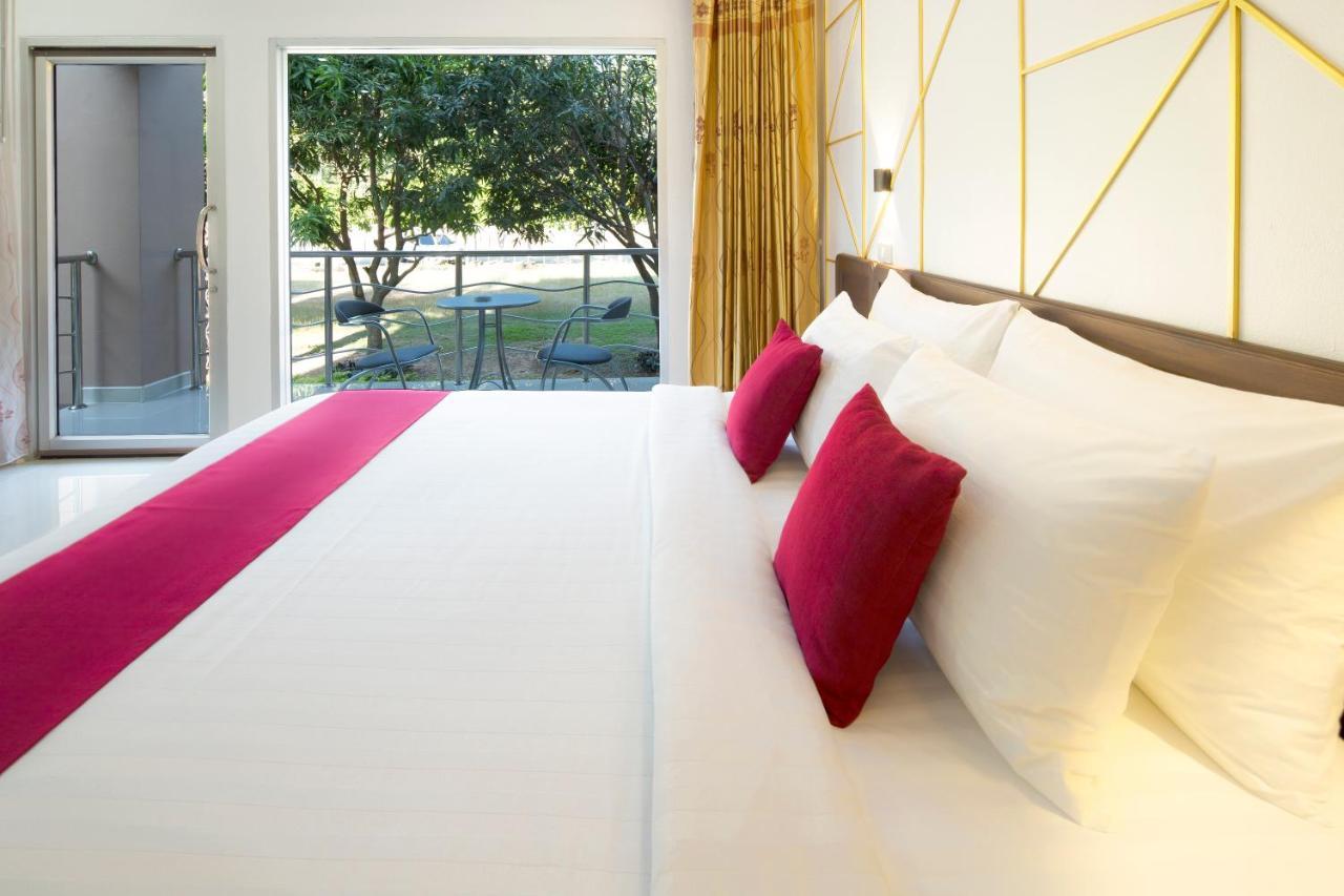 אוטרדיט Araya Hotel מראה חיצוני תמונה
