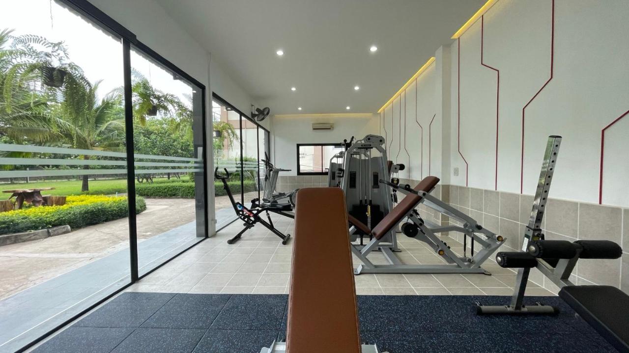 אוטרדיט Araya Hotel מראה חיצוני תמונה