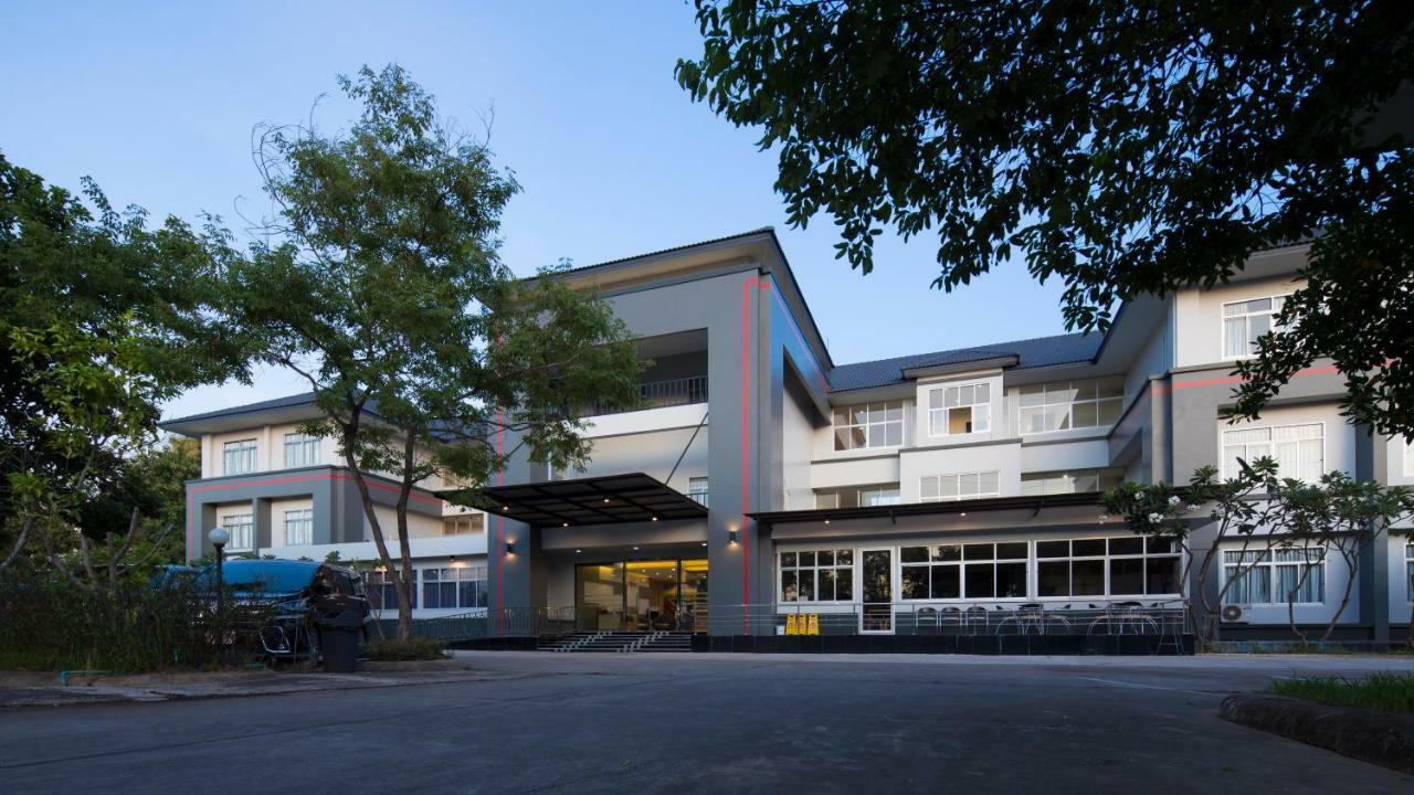 אוטרדיט Araya Hotel מראה חיצוני תמונה